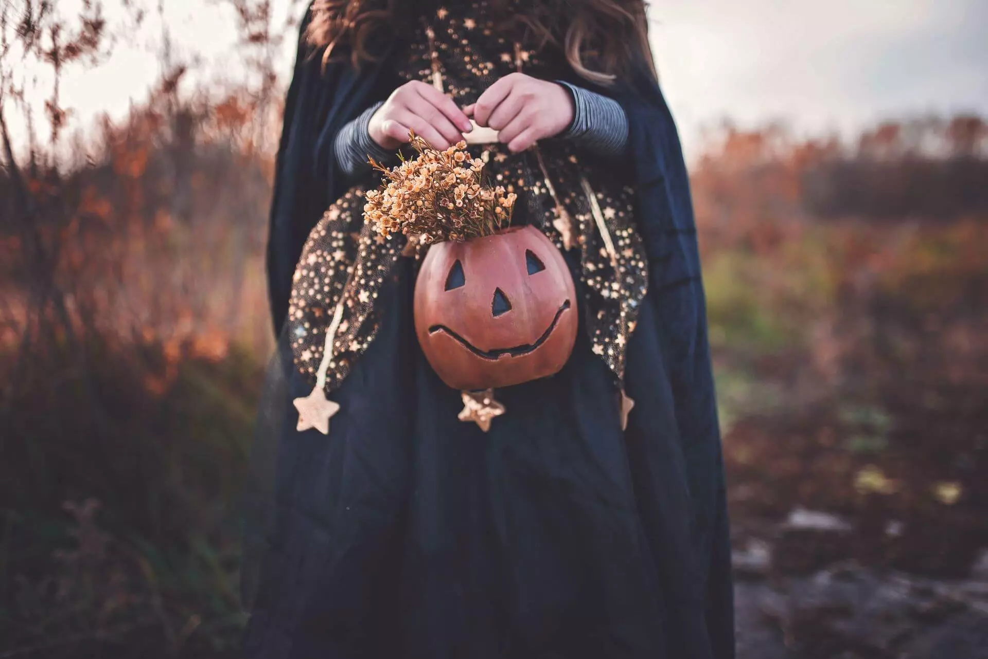 Los mejores consejos de seguridad de Halloween para niños con discapacidad visual